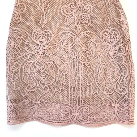 NWT PrettyLittleThing Halterneck Strappy Back Lace Mini Dress, Size 2 - Picture 7 of 16